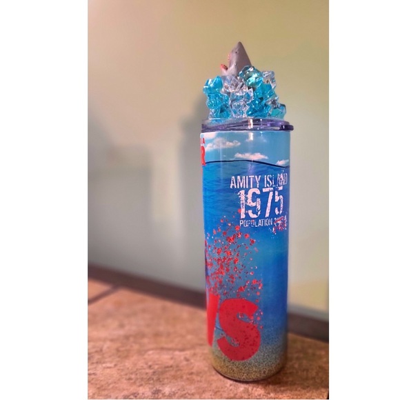Jaws 3d Shark Head 20 oz Tumbler With Removable Magnetic Lid Ice Topper - Picture 3 of 4
